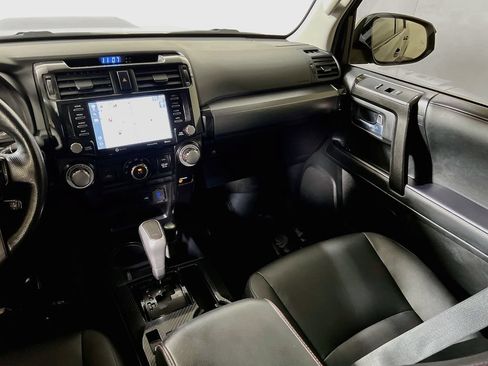 Certified 2024 Toyota 4Runner TRD Off-Road Premium w/ Off Road Premium Plus Package AWD/4WD image 21
