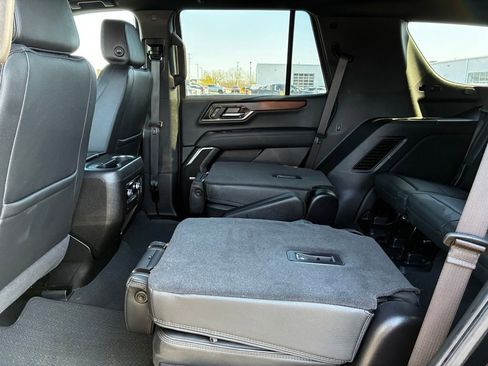 Used 2025 GMC Yukon Denali image 29