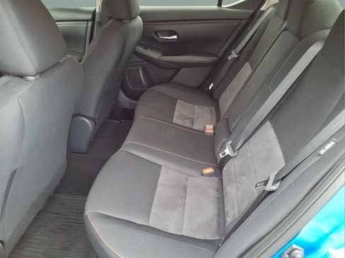 Used 2024 Nissan Sentra SR FWD image 13