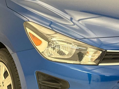 Used 2022 Kia Rio S image 5