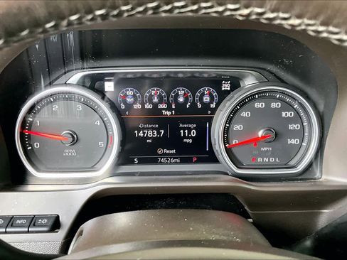 Used 2020 Chevrolet Silverado 2500 LTZ w/ Technology Package image 26