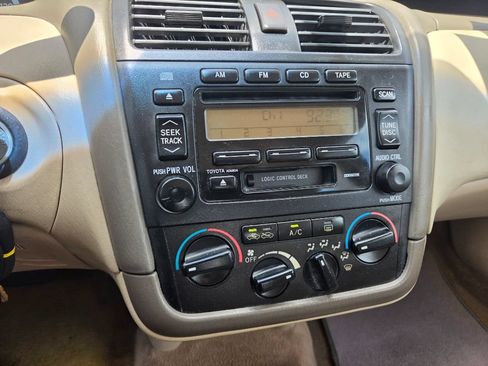 Used 2001 Toyota Avalon XL FWD image 20