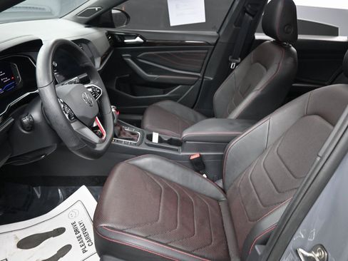 Used 2024 Volkswagen Jetta GLI Autobahn image 25