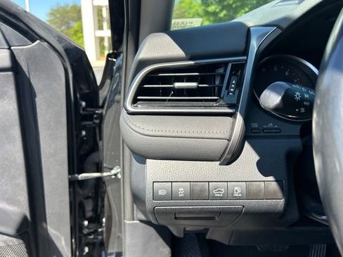 Used 2024 Toyota Camry XSE FWD image 28