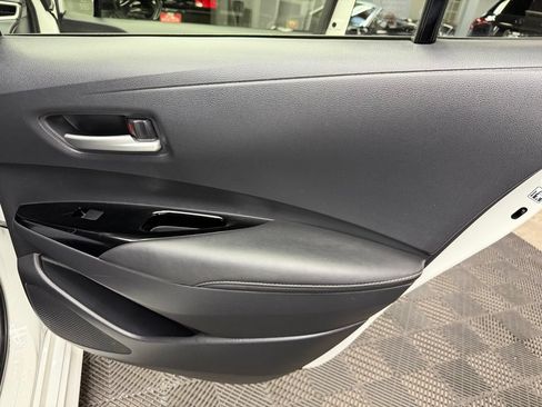Used 2020 Toyota Corolla XLE w/ Carpet Mat Package (TMS) FWD image 46