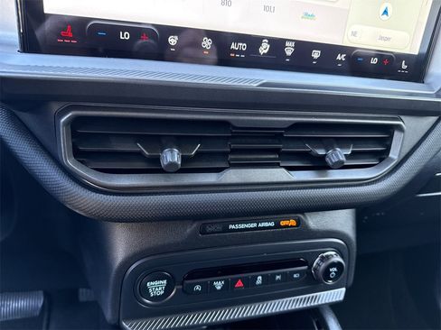 Used 2025 Ford Bronco Sport Outer Banks w/ Outer Banks Tech Package+ image 28