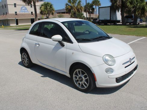 Used 2015 FIAT 500 Pop FWD image 16