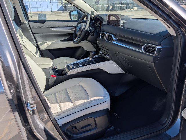 Certified 2025 MAZDA CX-5 AWD 2.5 S w/ Premium Plus Pkg image 11