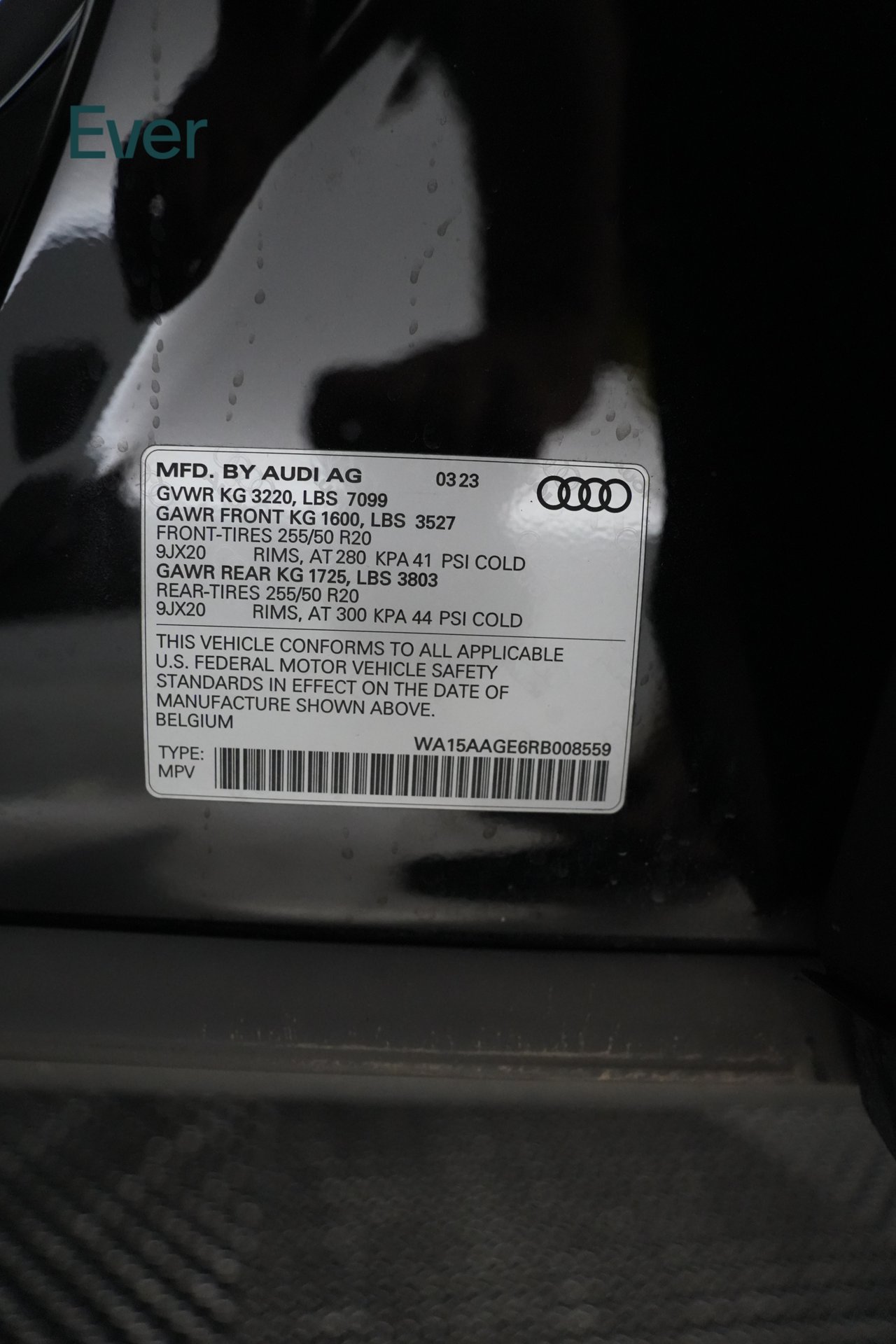 Used 2024 Audi Q8 e-tron Premium Plus w/ Premium Plus Package AWD/4WD image 29