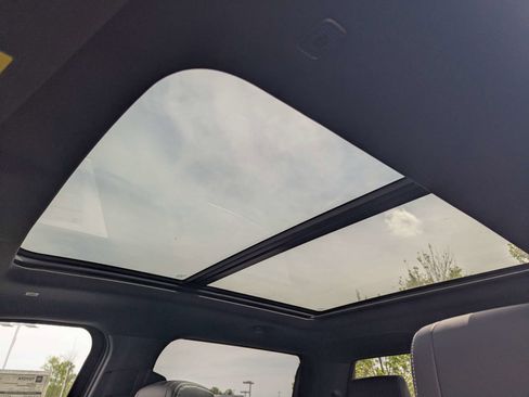 New 2026 Toyota Tundra Limited AWD/4WD image 21