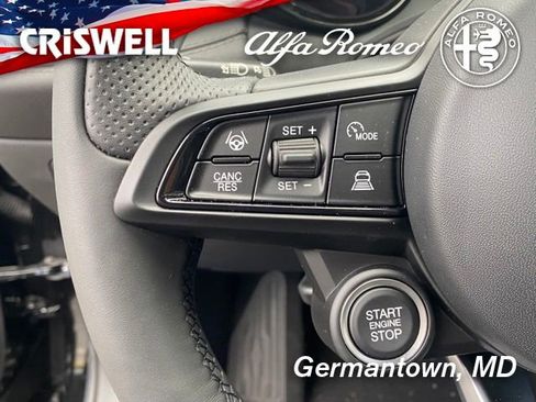 New 2024 Alfa Romeo Tonale Veloce image 22