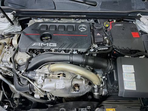 Used 2022 Mercedes-Benz CLA 35 AMG 4MATIC image 26