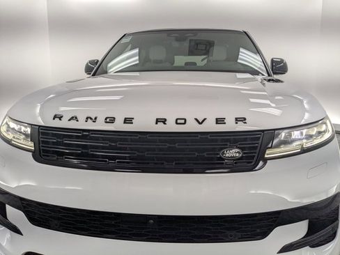 New 2026 Land Rover Range Rover Sport Dynamic SE AWD/4WD image 11