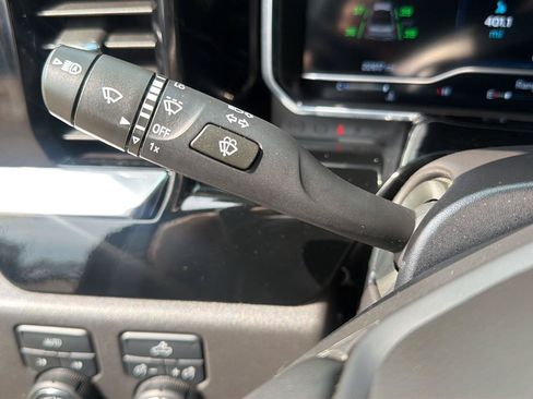 Used 2024 Chevrolet Silverado 1500 LT AWD/4WD image 20
