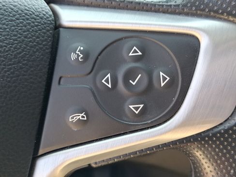 Certified 2024 GMC Terrain SLE FWD image 21