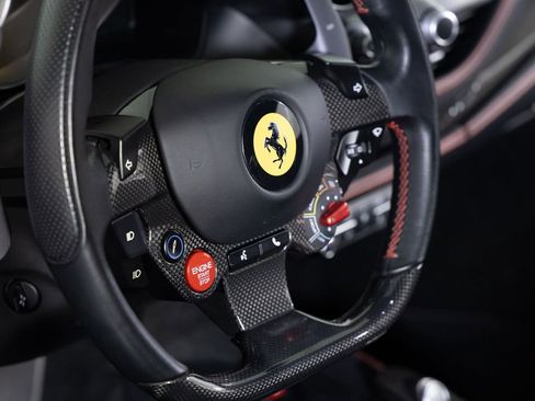 Used 2021 Ferrari F8 Tributo image 25