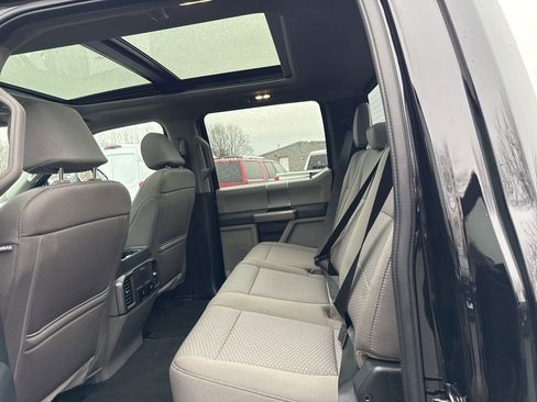 Used 2022 Ford F250 XLT w/ XLT Premium Package image 11