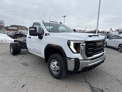 New 2026 GMC Sierra 3500 Pro