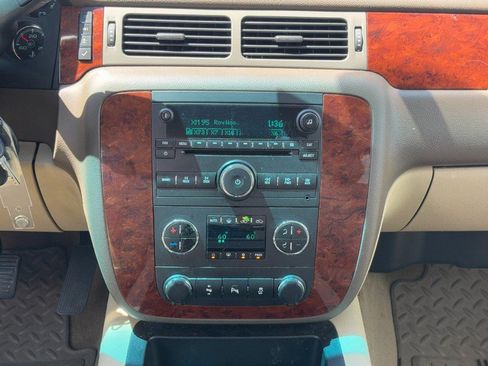 Used 2013 Chevrolet Silverado 1500 LTZ w/ LTZ Plus Package AWD/4WD image 13