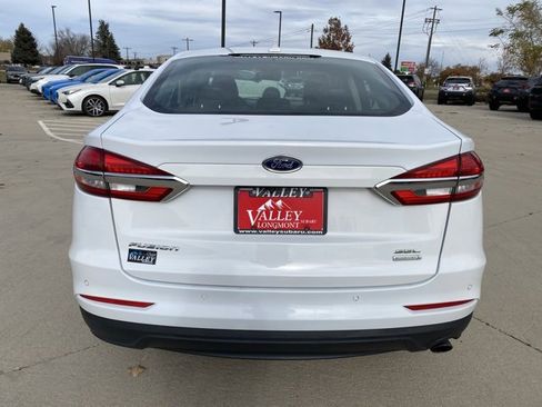 Used 2019 Ford Fusion SEL image 4