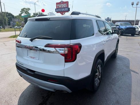Used 2022 GMC Acadia SLE w/ Driver Convenience Package FWD image 5