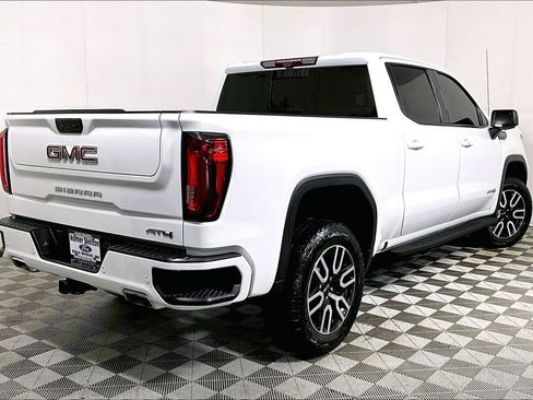 Used 2022 GMC Sierra 1500 AT4 w/ AT4 Premium Package image 12