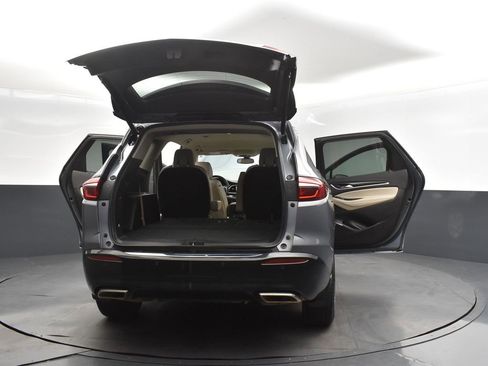 Used 2018 Buick Enclave Essence image 52