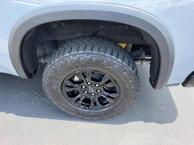 Used 2024 Chevrolet Silverado 1500 ZR2 w/ Technology Package AWD/4WD image 8