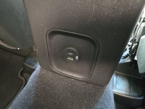 Used 2022 Ford Escape SE w/ Convenience Package FWD image 74