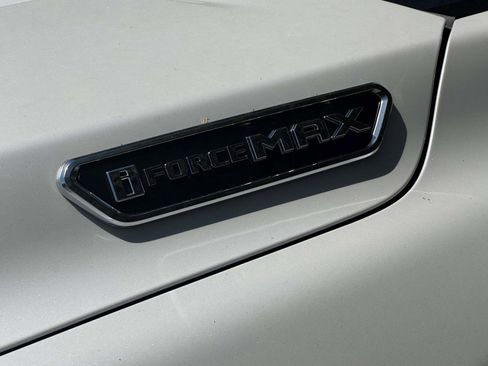 New 2026 Toyota 4Runner Limited AWD/4WD image 12