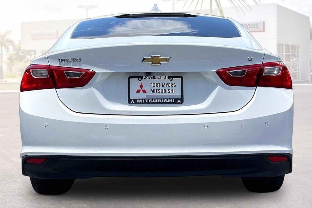 Used 2024 Chevrolet Malibu LT FWD image 16