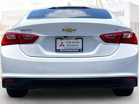 Used 2024 Chevrolet Malibu LT FWD image 16