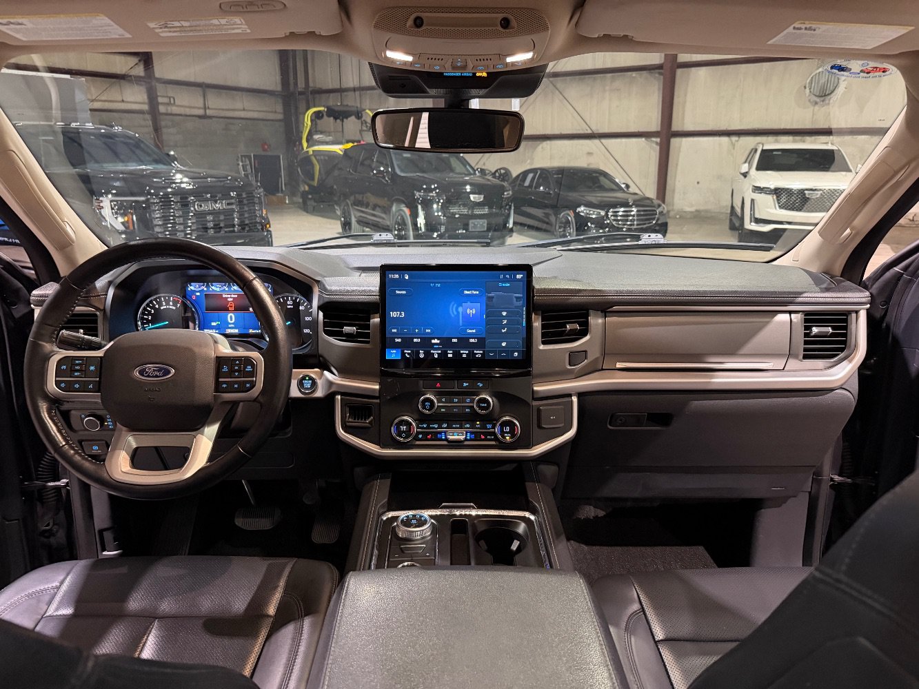 Used 2023 Ford Expedition Max XLT AWD/4WD image 28