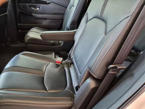 Used 2023 Honda Pilot EX-L image 17