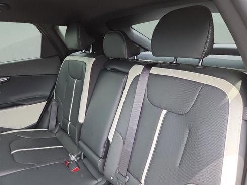 New 2025 Kia EV6 GT-Line RWD image 24