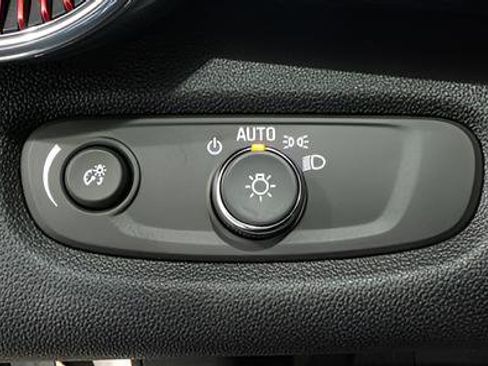 New 2026 Chevrolet Trax RS w/ Driver Confidence Package FWD image 16