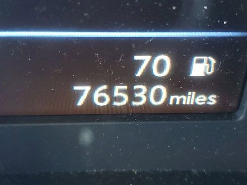 Used 2020 Nissan Rogue SV image 32