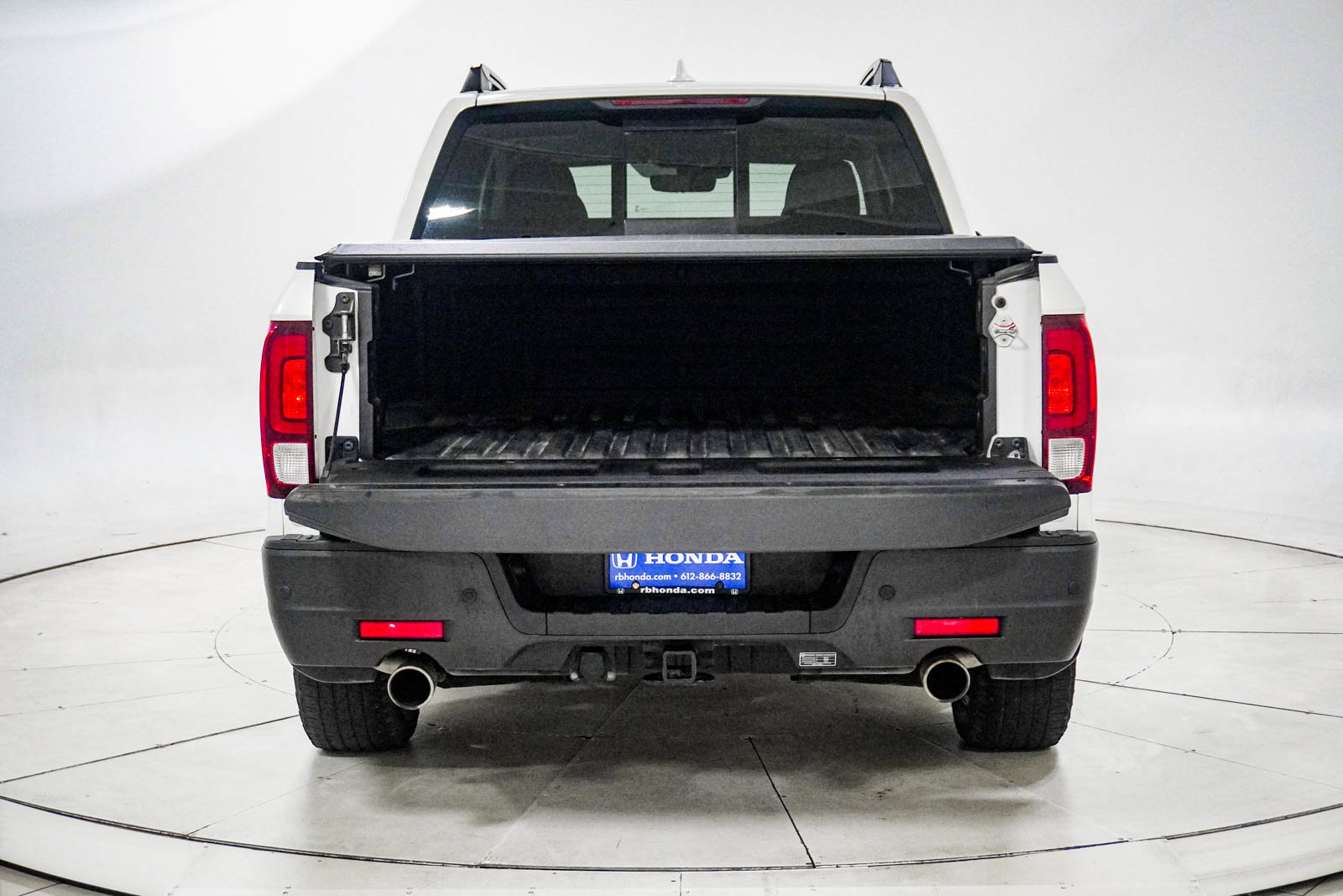 Used 2023 Honda Ridgeline RTL-E image 8