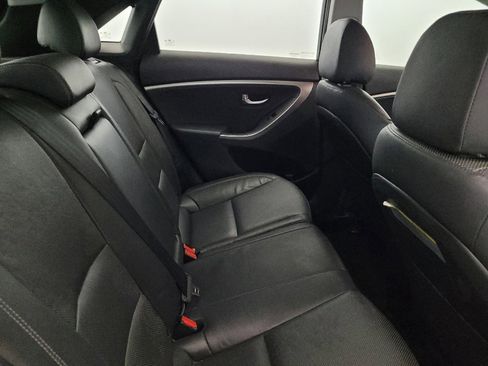 Used 2016 Hyundai Elantra GT w/ Option Group 03 FWD image 19