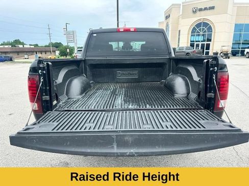 Used 2024 RAM 1500 Warlock AWD/4WD image 6