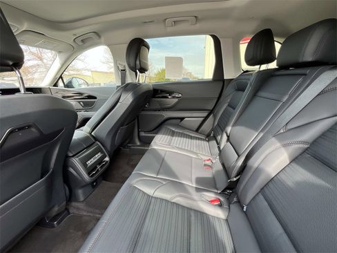 New 2026 Lincoln Nautilus Reserve w/ Jet Appearance Package image 13