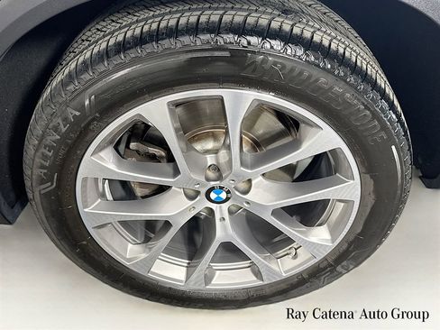 Used 2024 BMW X5 xDrive40i w/ Premium Package AWD/4WD image 33
