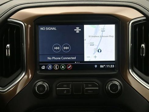 Used 2019 Chevrolet Silverado 1500 High Country w/ High Country Premium Package AWD/4WD image 22