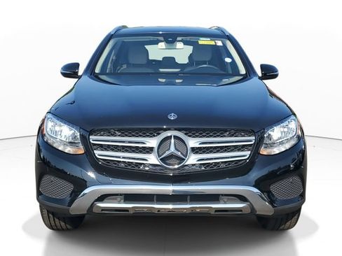 Used 2019 Mercedes-Benz GLC 300 image 2