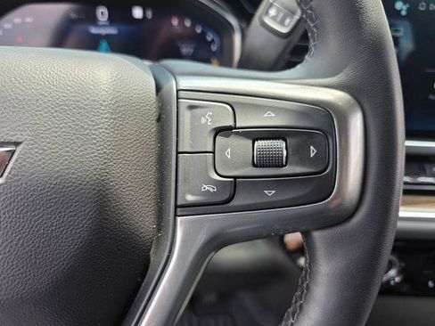 Used 2023 Chevrolet Silverado 1500 LT AWD/4WD image 27