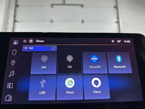 Used 2025 Chevrolet Colorado Z71 w/ Midnight Edition image 31