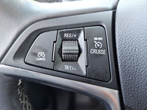 Used 2020 Buick Encore Preferred image 11