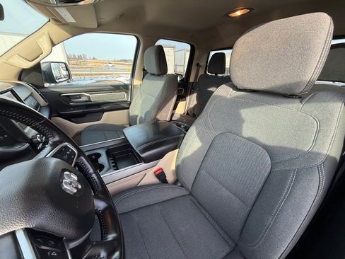 Used 2021 RAM 1500 Big Horn image 11