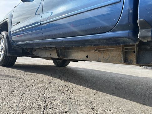 Used 2016 GMC Sierra 2500 SLE image 3