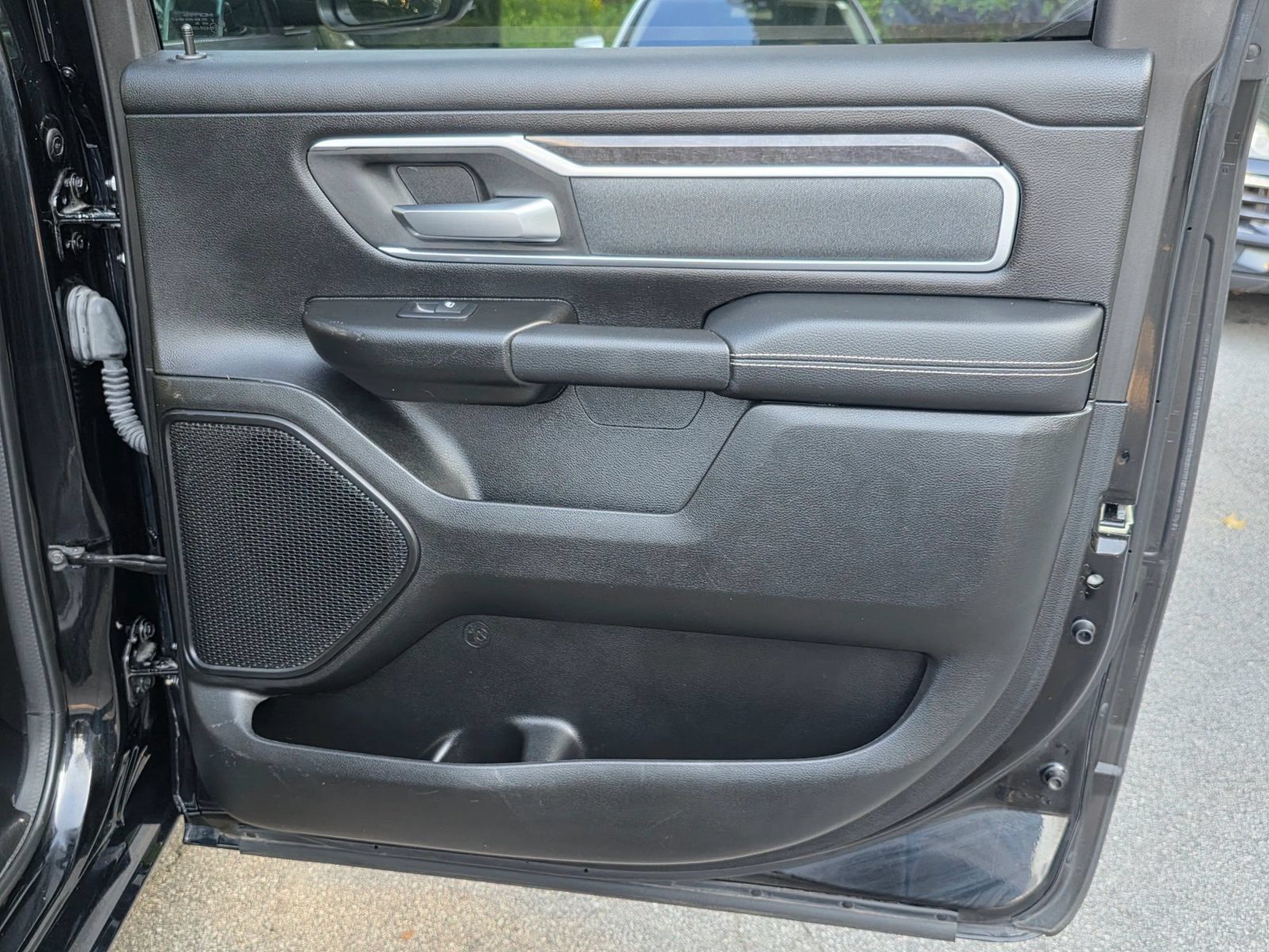 Used 2023 RAM 1500 Big Horn AWD/4WD image 33